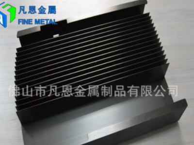 廠家直銷鋁型材太陽(yáng)能散熱器 電池鋁合金散熱器 大型工業(yè)散熱器
