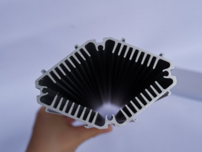 廠家精密加工水族燈 線槽燈燈條散熱器LED植物生長(zhǎng)燈散熱器鋁型材