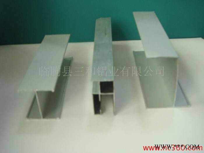供應--鋁型材，供應風口型材圖