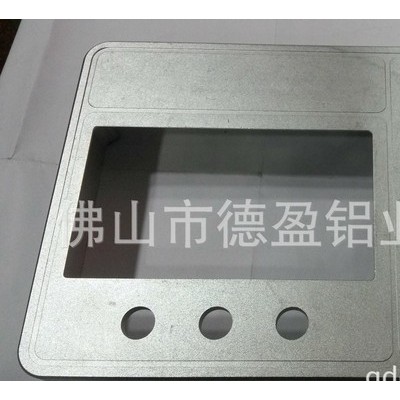佛山鋁型材沖壓 沉頭 倒角 攻牙 鉆孔 歡迎來圖 來樣定制
