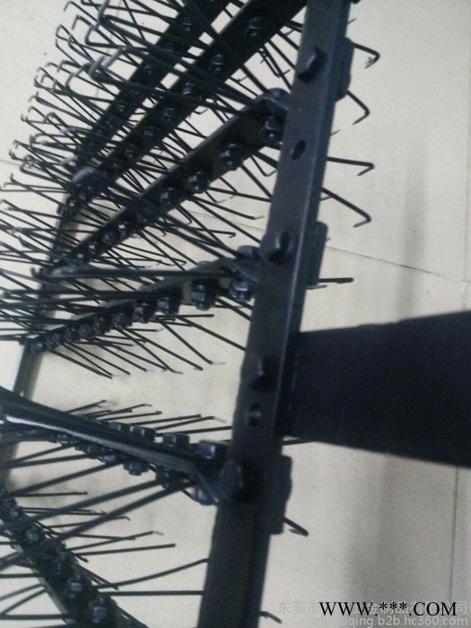 供應五金噴涂掛具 鐵氟龍掛具 電鍍掛具 專業(yè)制作批發(fā)