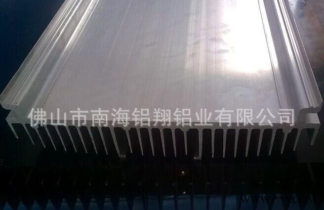 生產(chǎn)高精度路燈散熱器型材 工業(yè)鋁型材 鋁型材電泳加工