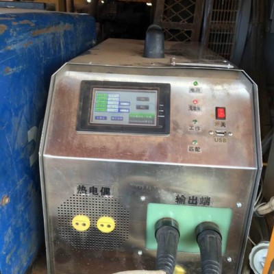 2米直徑的管子焊接預熱 熱處理中頻電源